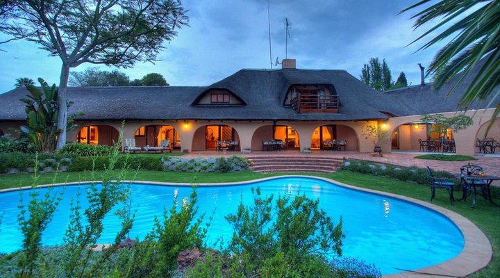 Tladi Lodge