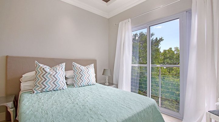 Kingfisher Apartment at Dolphin Crest Villa