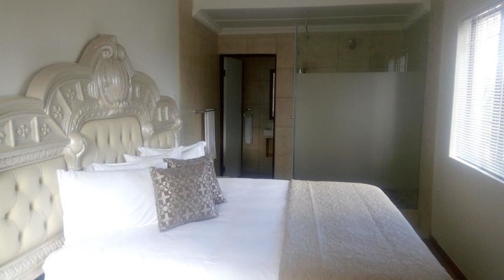 RiverGold Guesthouse