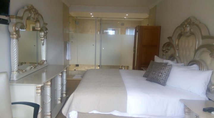 RiverGold Guesthouse