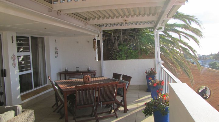 The White House @ Kommetjie