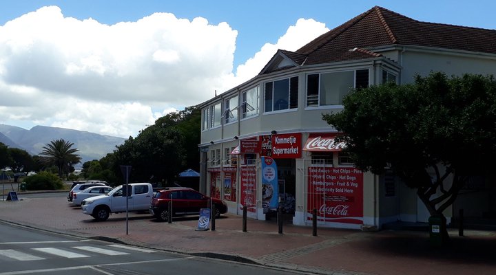 The White House @ Kommetjie