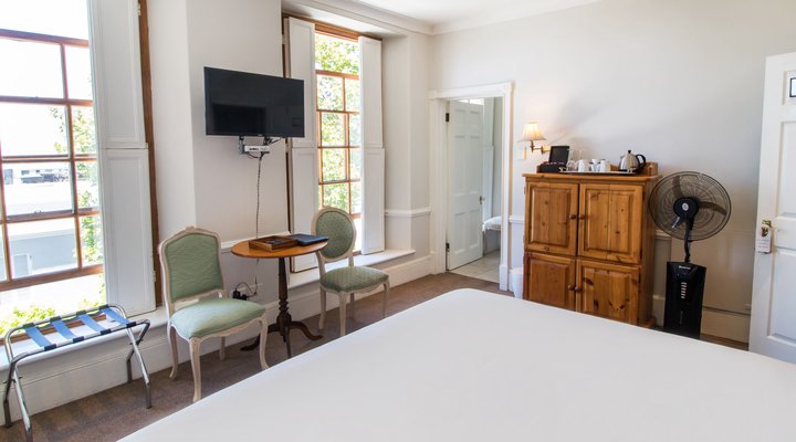 De Waterkant House - Village & Life