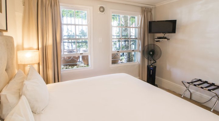 De Waterkant House - Village & Life