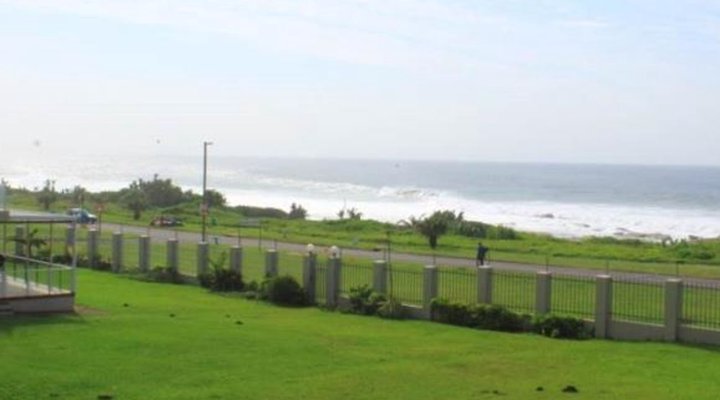 Uvongo Chalets 4