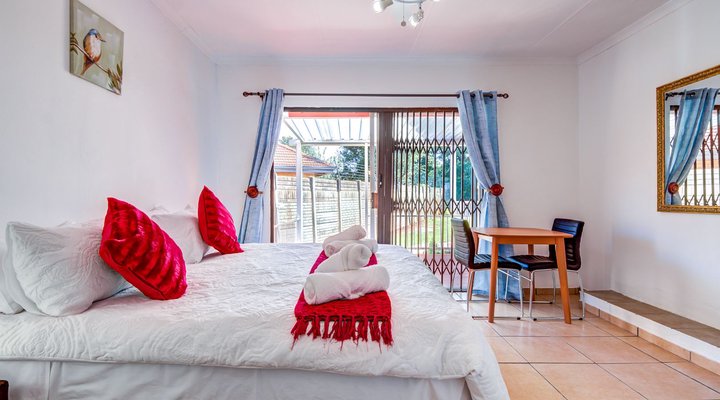 Grace Guesthouse and Tour