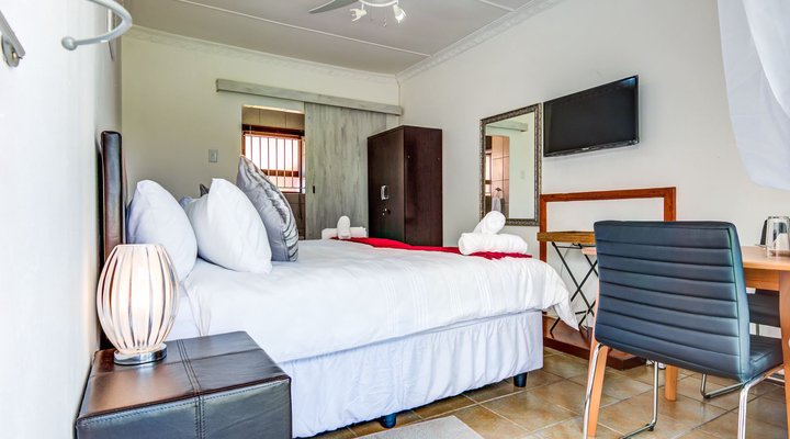 Grace Guesthouse and Tour