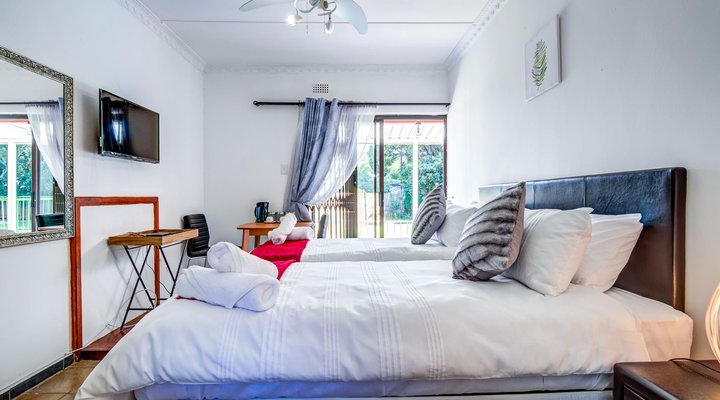 Grace Guesthouse and Tour