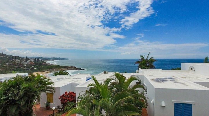 19 Santorini Beach Home
