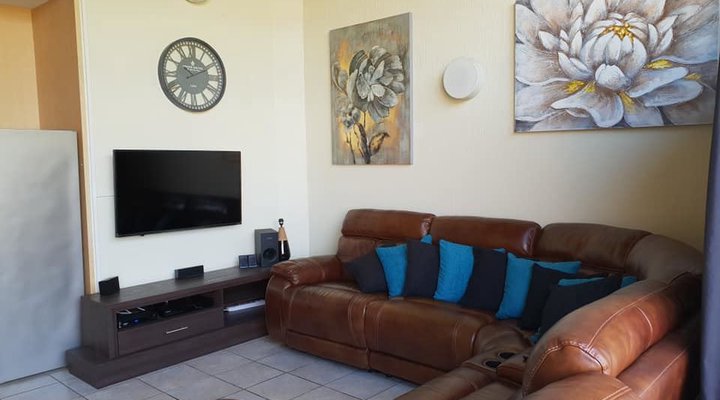 20A Uvongo Cabanas