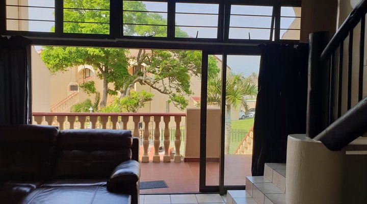 20A Uvongo Cabanas