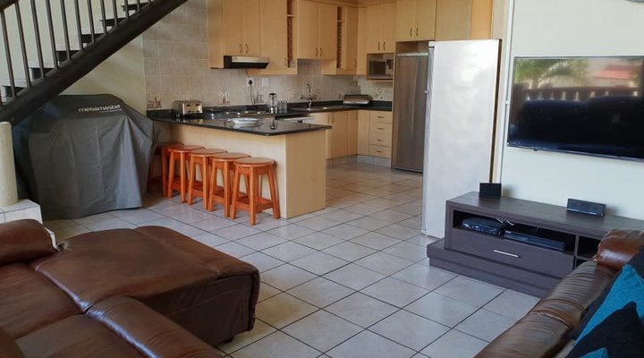 20A Uvongo Cabanas