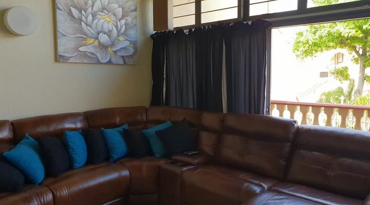 20A Uvongo Cabanas