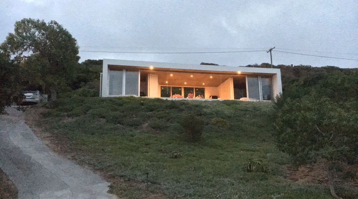 Amazing Modern Beach House