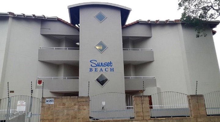 Sunset Beach 18 Uvongo