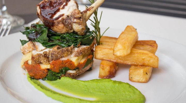 Four Oaks Guest House