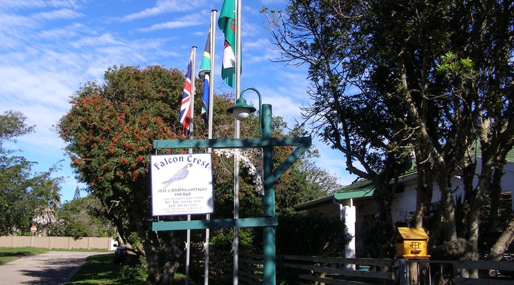 Falcon Crest Self Catering cottages & B&B