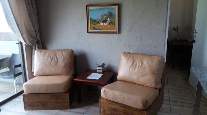 Mookodi Luxury Self-catering