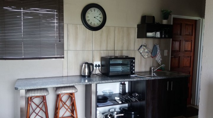 Mookodi Luxury Self-catering