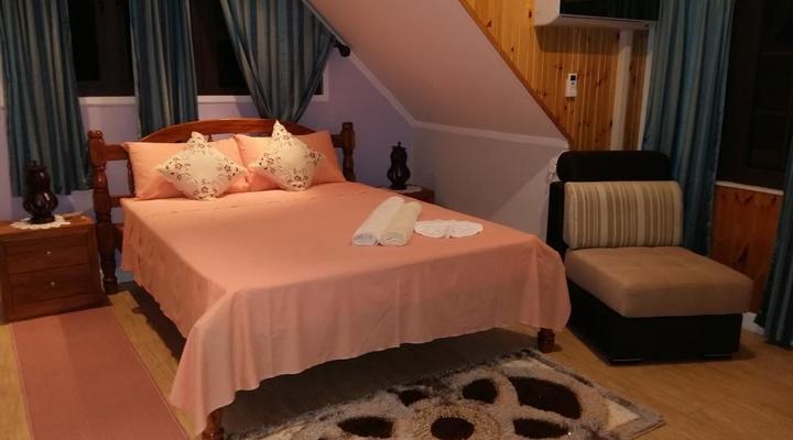 Belle Montagne Holiday