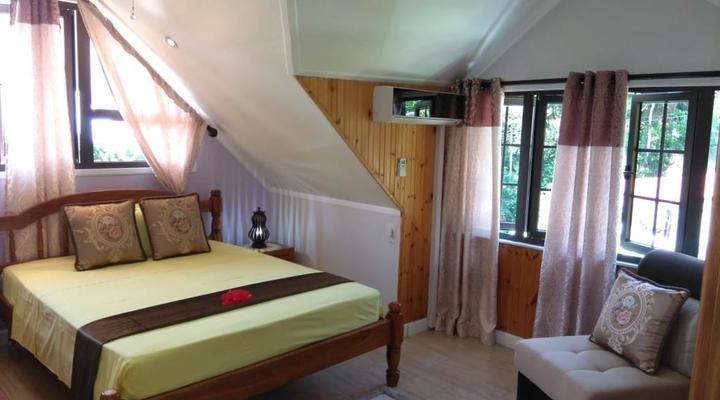 Belle Montagne Holiday