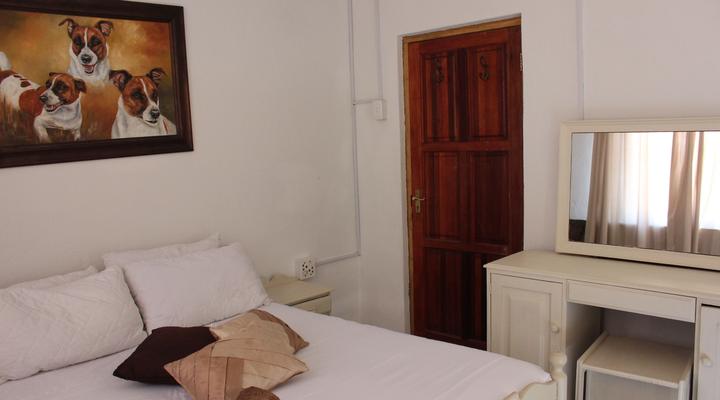 Tot Hier Toe Padstal