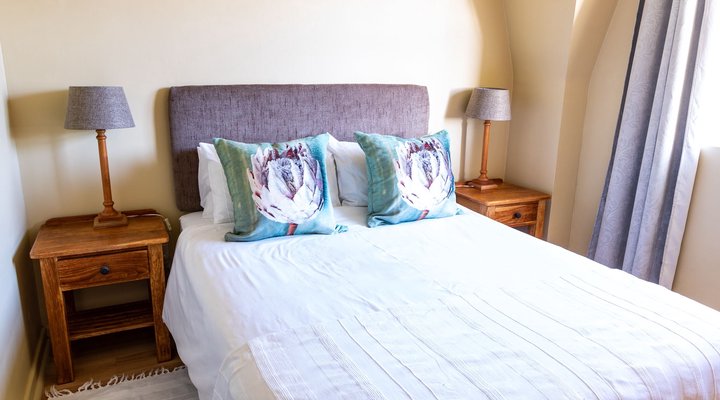 Small Bay Beach Suites