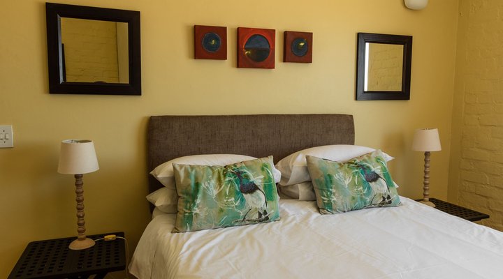 Small Bay Beach Suites