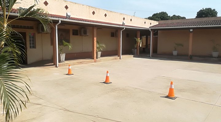 Palmeiras Guest House Matola