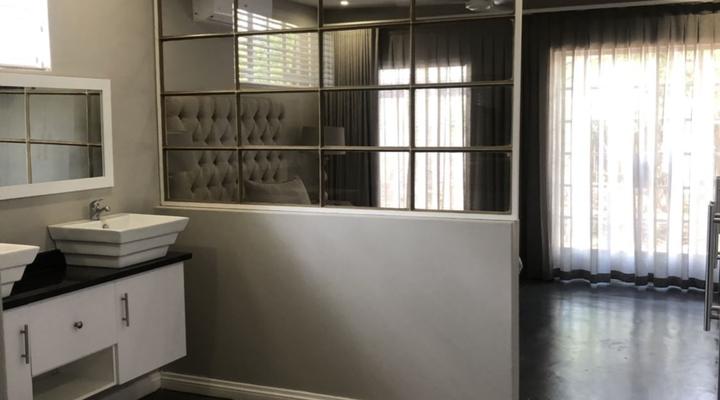 3433 on Klipspringer Marloth Park Mpumalanga