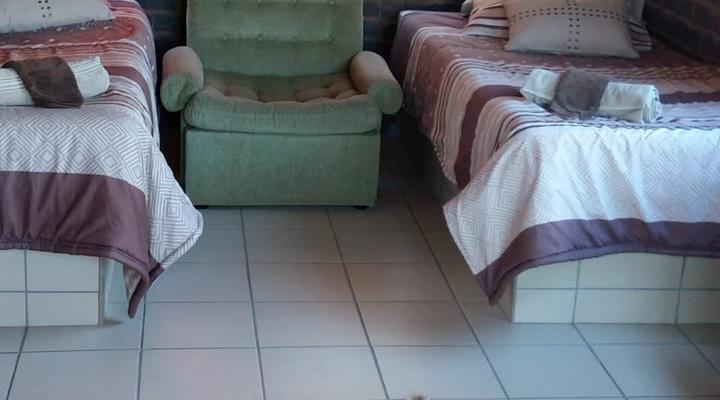 Elandpan - Rooibok Chalets