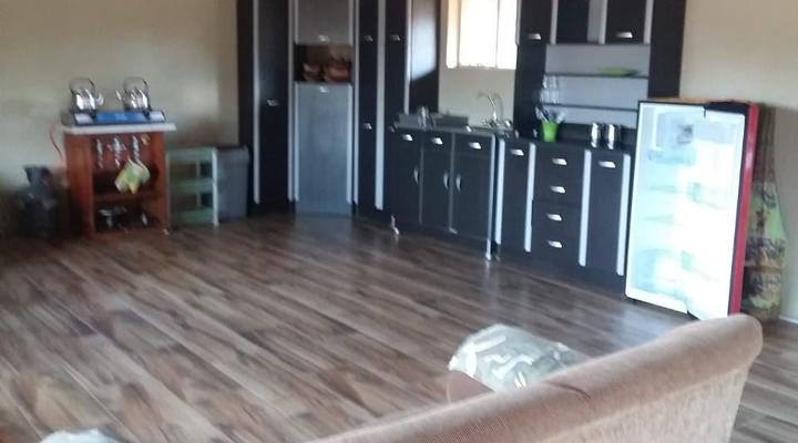 Elandpan - Rooibok Chalets