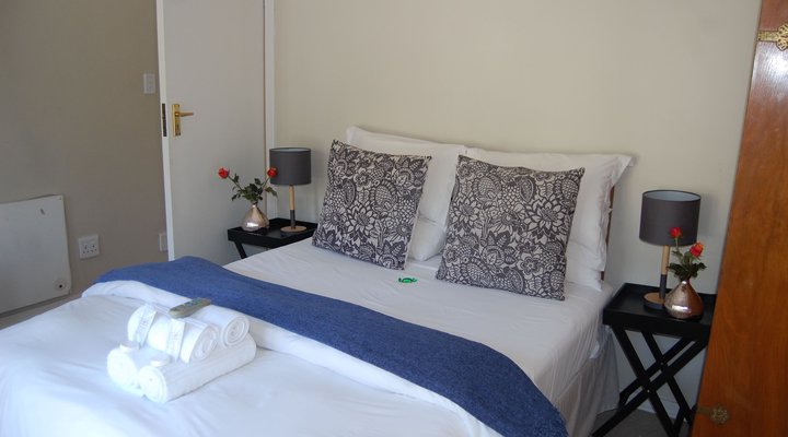 Hampton Court Guest House