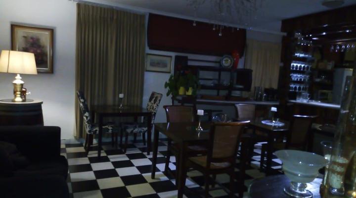 Bread & Barrel Bellville Guesthouse