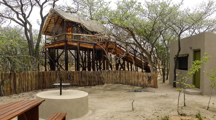 Bona Ntaba Tree House Lodge