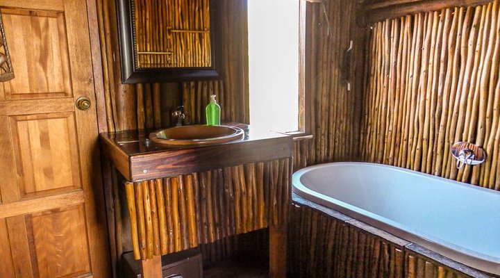 Bona Ntaba Tree House Lodge