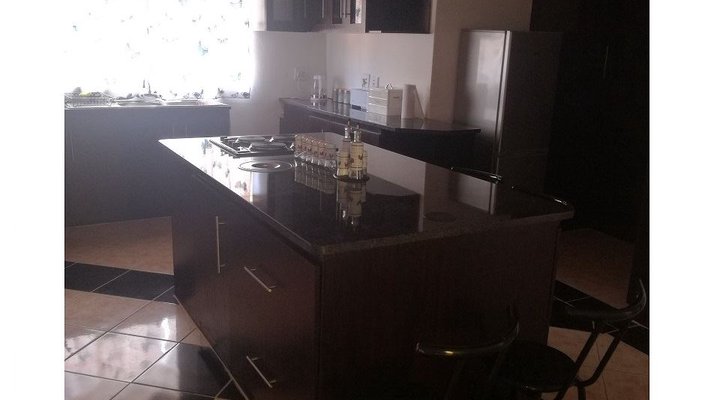 Lott's Place Guest House