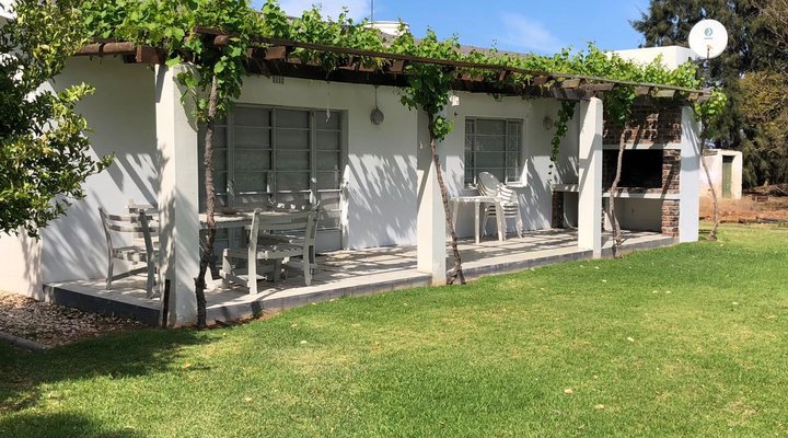 Esperance Farmstay - Vineyard House