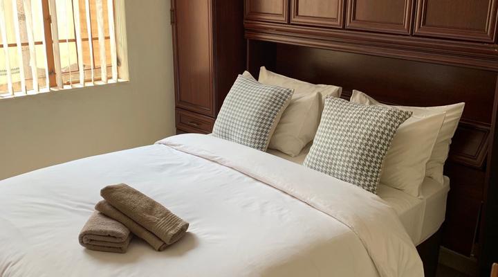 Villa de la Rosa Guest House Klerksdorp