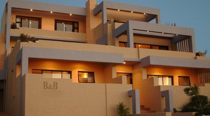 Marebella Seafront Guesthouse