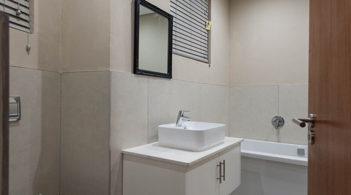 8 Zuleni Private Estate