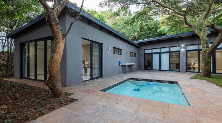 8 Zuleni Private Estate