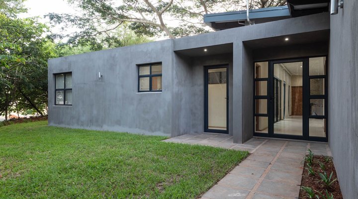 8 Zuleni Private Estate