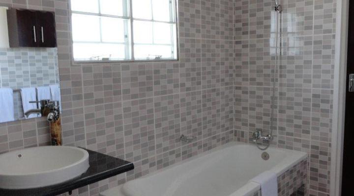 Pelican Lodge and Camping