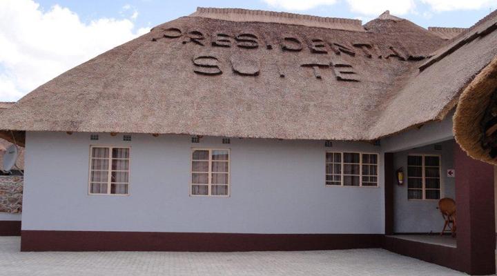 Pelican Lodge and Camping