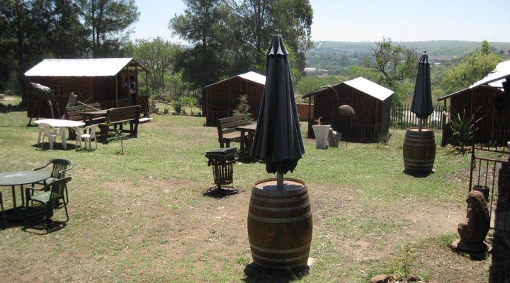 Summer Place Backpackers Lodge