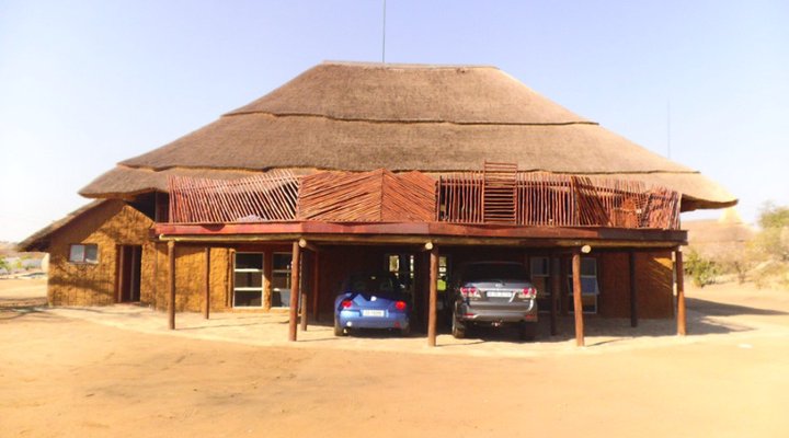 Hanyani Lodge