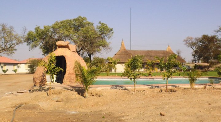 Hanyani Lodge