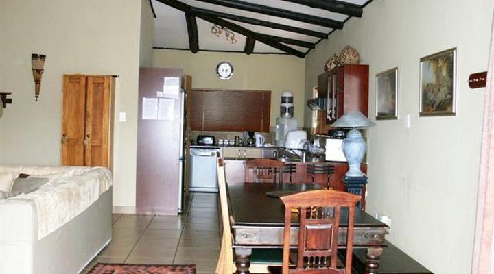 Hazyview Starling Cottage 1