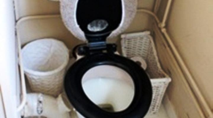 What A Pleasure Houseboat